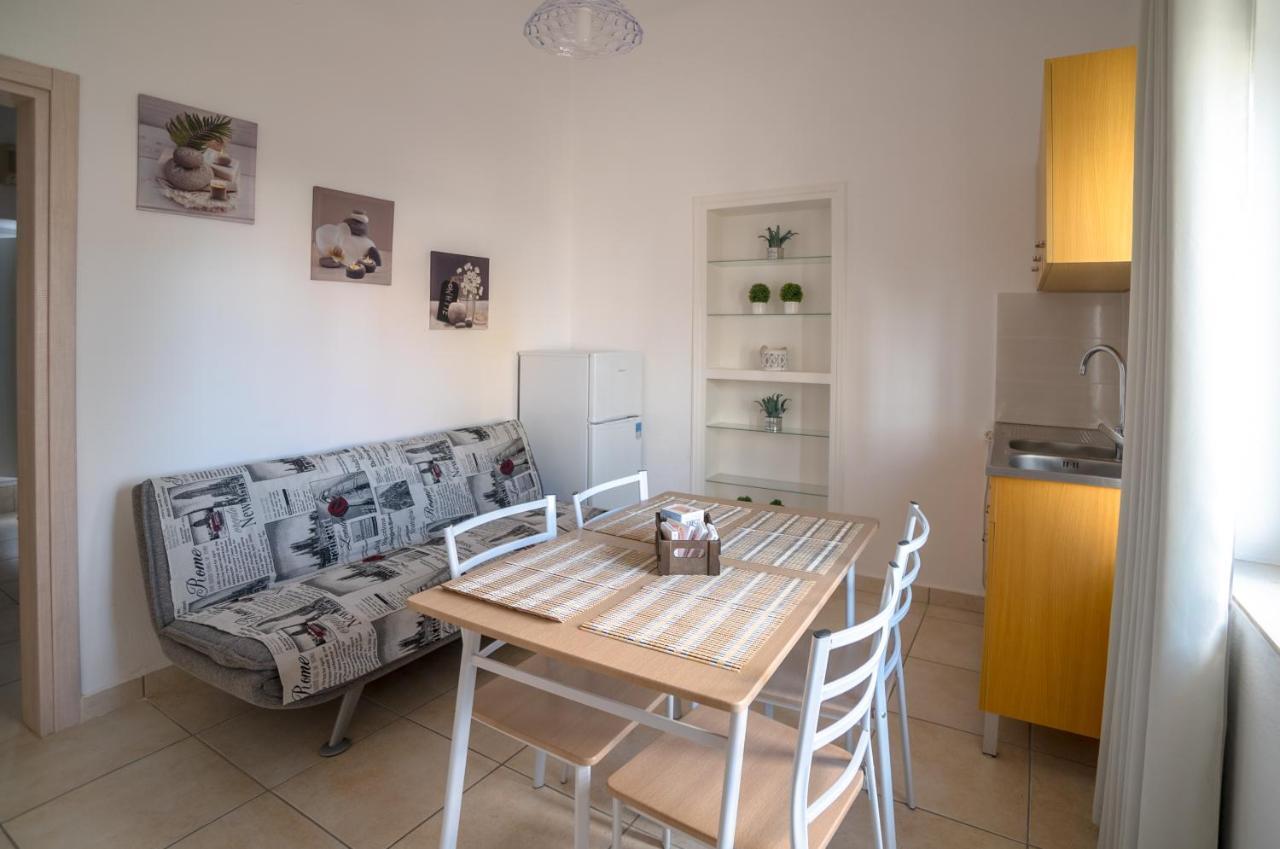 Apartment Zaranis *
